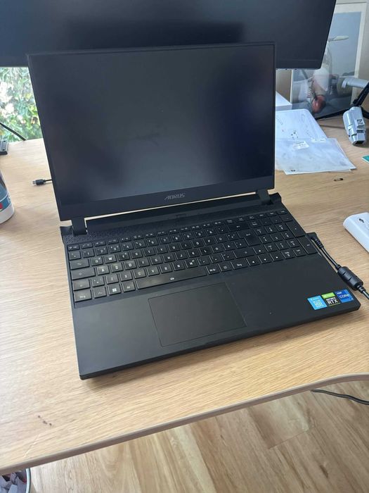 Laptop Gigabyte Aorus 5 SE RTX 3070 i7-12700H 32GB RAM 2TB M2 PCIe NVMe