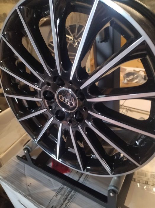 A853#Alufelgi Nowe 18" 5x112 Et 48 7,5J Audi: A3, A4, A5, TT, Q3