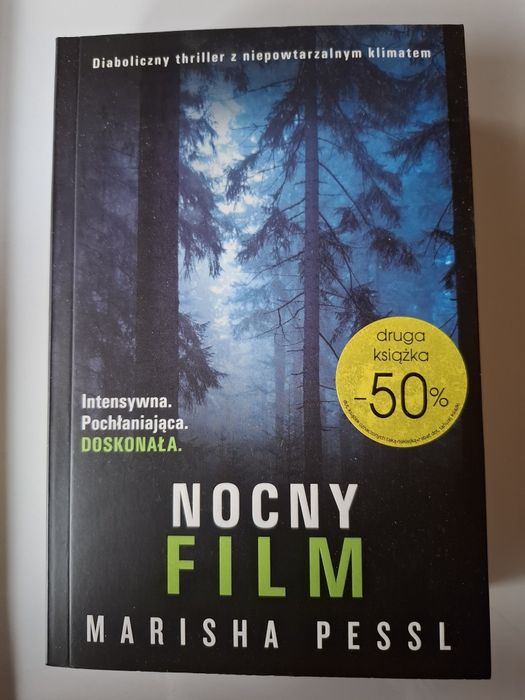 Nocny film Marisha Pessl