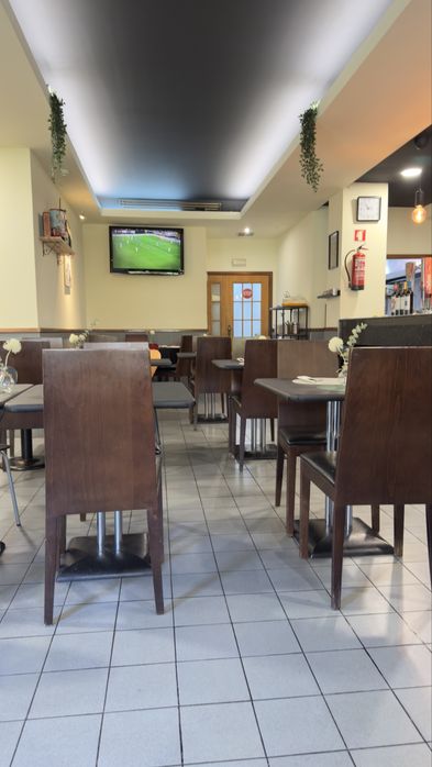 Trespasse restaurante todo equipado pronto a funcionar