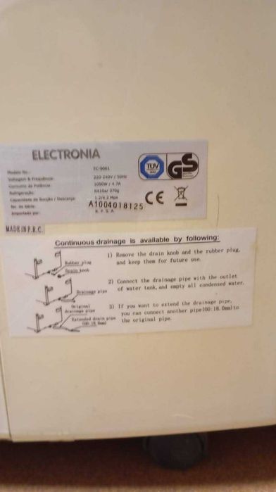Aparelho ar condicionado portátil  marca Eletrônica