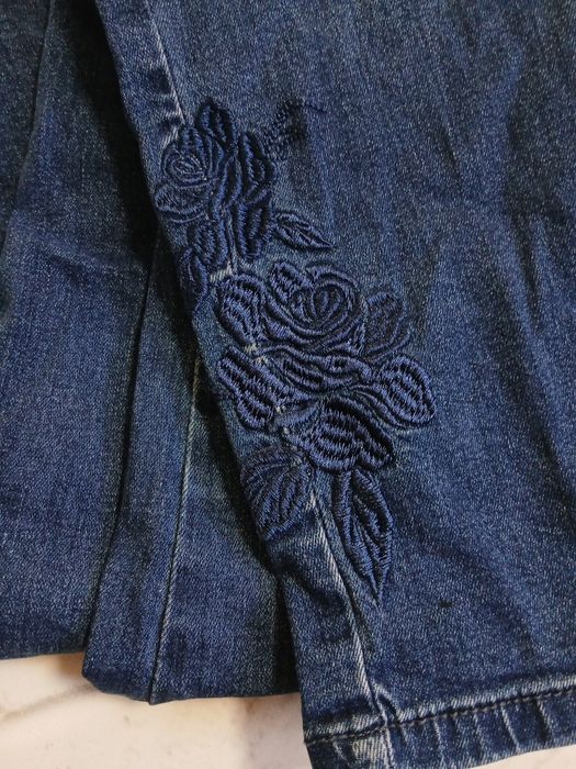 Jeansy damskie petite wąska nogawka m&co r.M