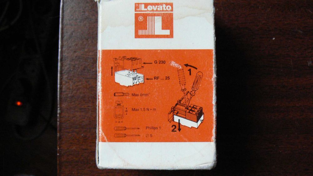 Теплове реле захисту Lovato 11RF9.015