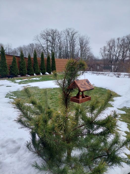 Годівничка для птахів,кормушка для птиц