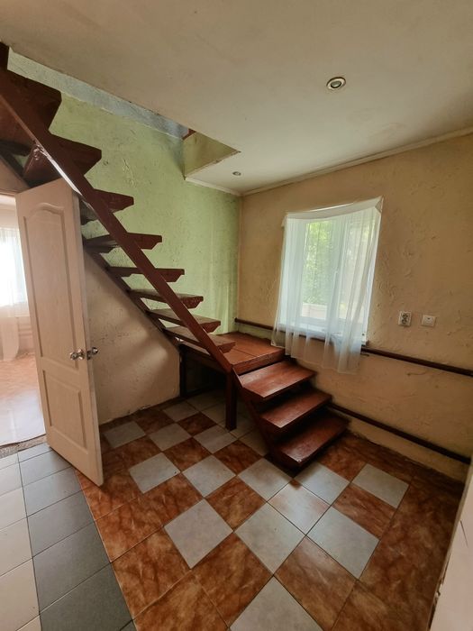 Продаж 2-поверхового цегляного будиноку м. Українка, вул. Приозерна