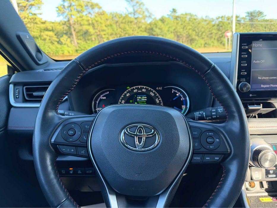 Toyota RAV4 Prime XSE      2022