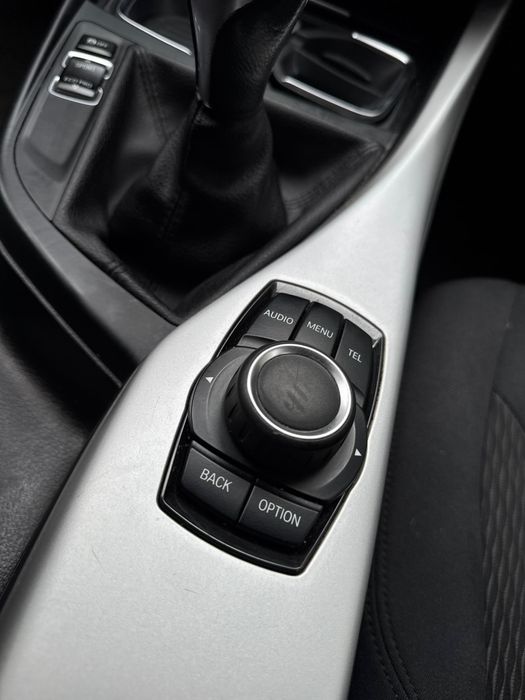 BMW 116i 1.6 gasolina