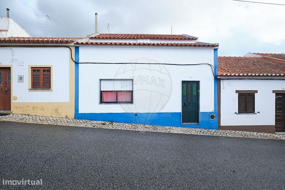 Moradia T2 para venda — Torrão, Setúbal