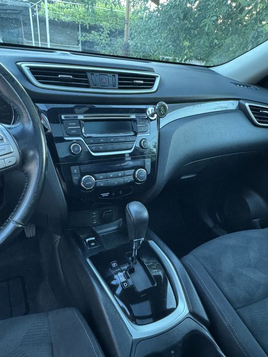 Nissan  X-trail 2016