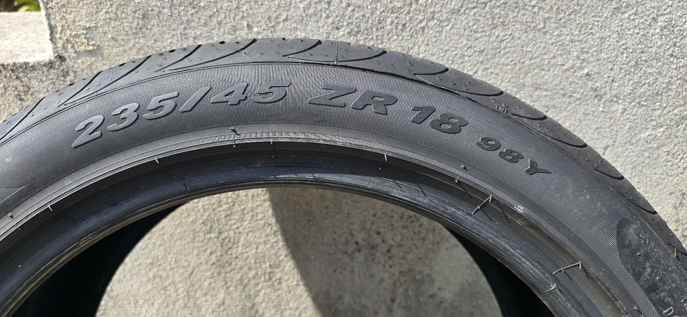 2 Pirelli pzero nero gt 245/45 18