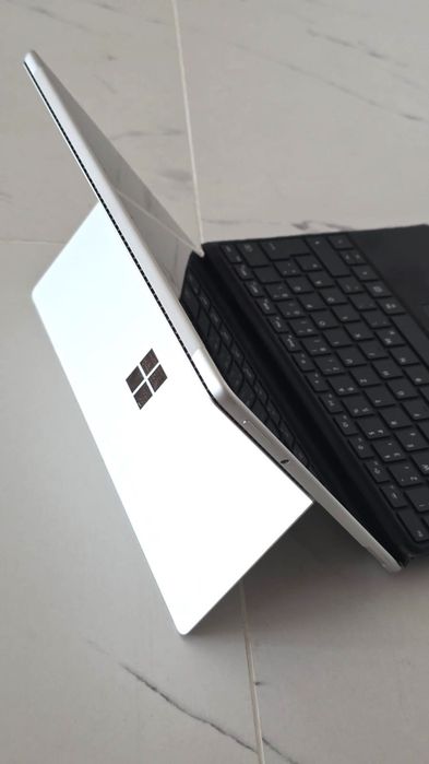 Tablet+Klawiatura+Pen Microsoft Surface Pro 8 13/i5/16GB/256GB/Win11