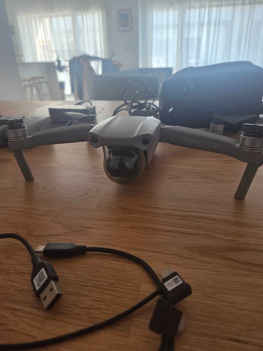 Dji Mavir Air 2 - versão Fly More Combo