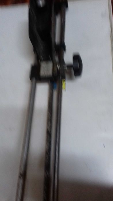 Стойка с кронштейном для фотоувеличителя