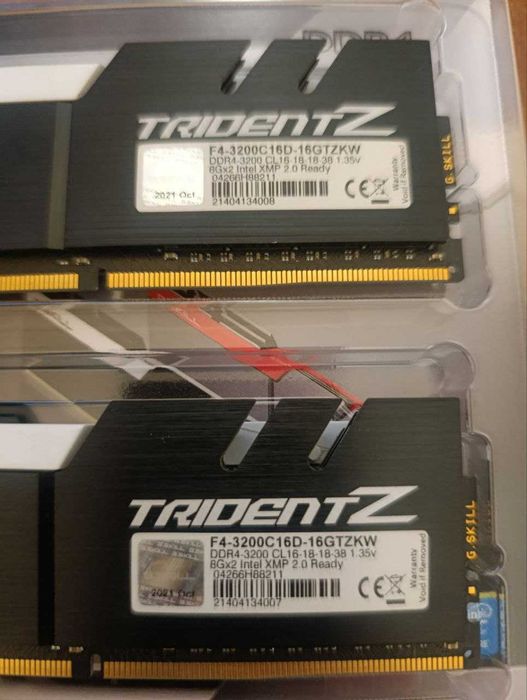 Оперативна пам'ять G.Skill Trident Z DDR4 16GB (2x8GB) 3200MHz