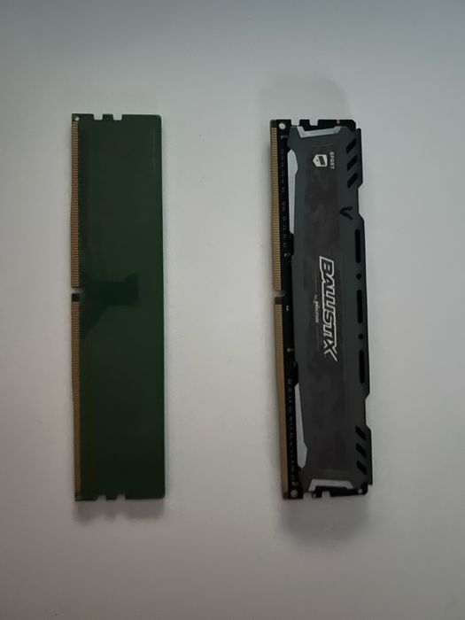 16gb RAM ddr4 samaung/ballistix