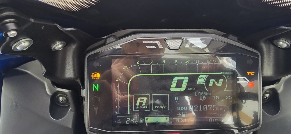 Vendo Gsxr 1000RA  L7