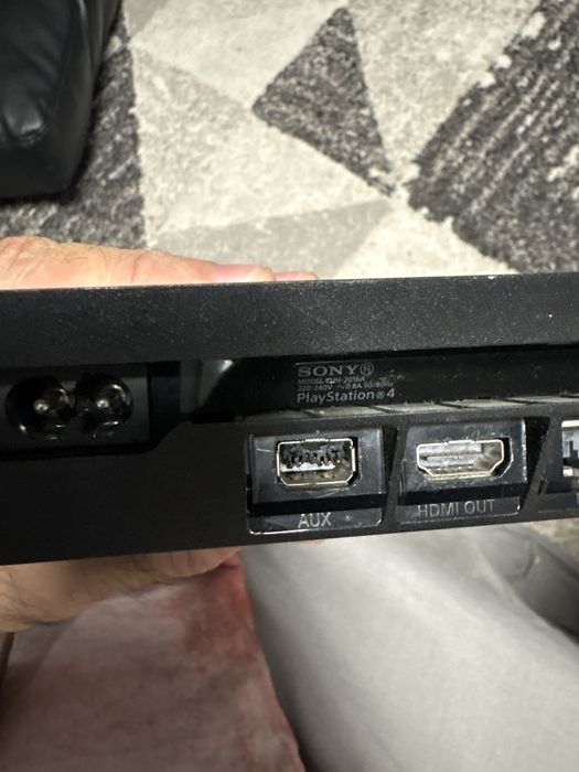 Ps4 Slim+2 Comandos