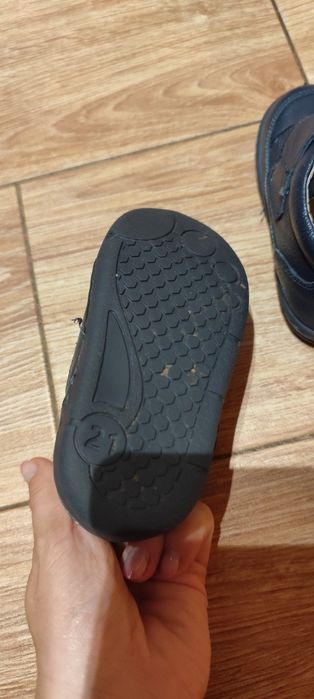 Skórzane półbuty Lasocki rozm 21