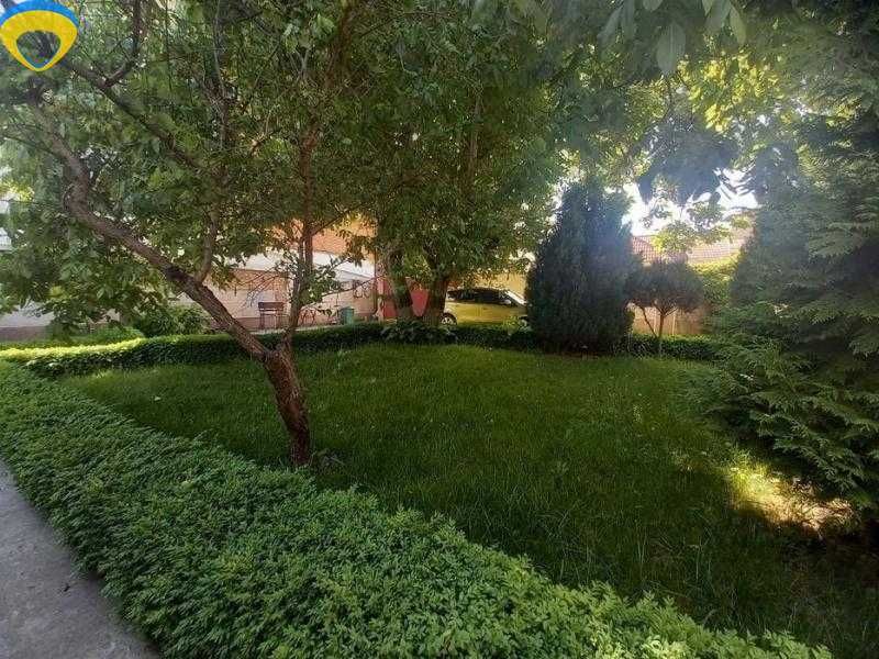 Продам стильный дом на Фонтане на ул. Костанди.