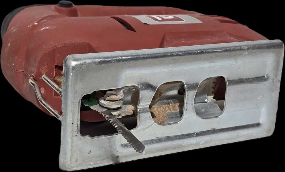 Wyrzynarka Performance pfs350c