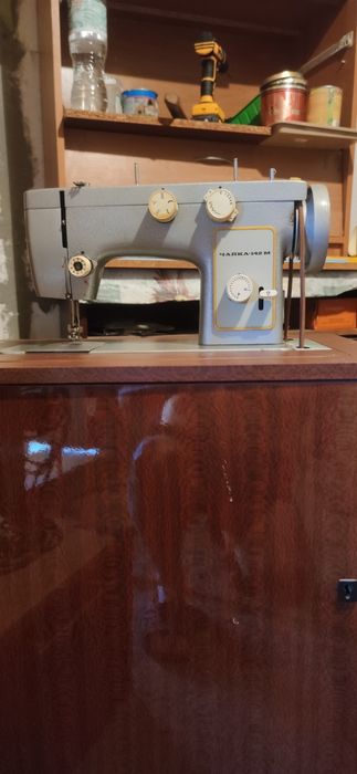 Швейная машина "Чайка"