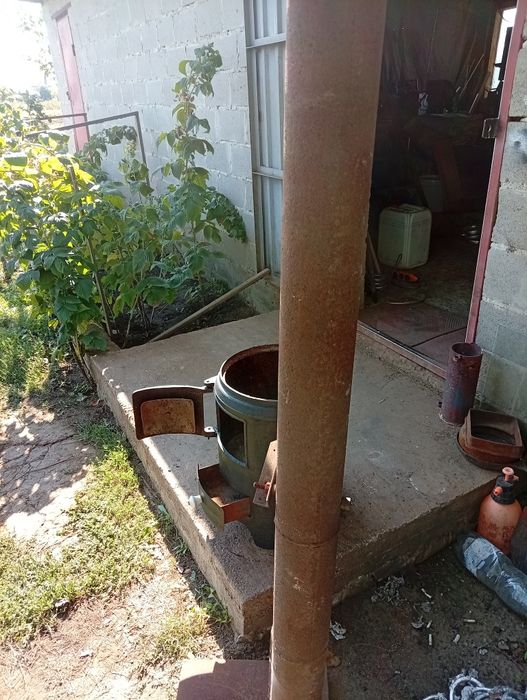 Буржуйка чавунна продам!