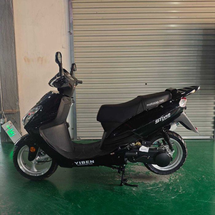 Скутер  STORM YB150T-15D