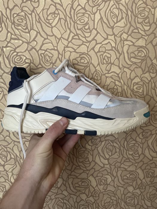 кросівки Adidas Niteball 43,5