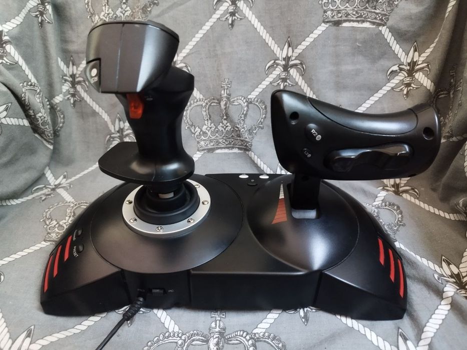 Ігровий джойстик Thrustmaster T-Flight HOTAS X