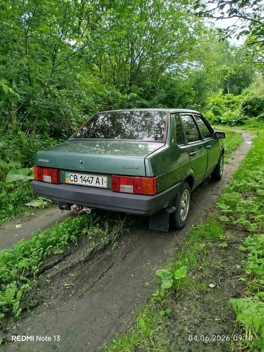 Автомобіль ваз 21099