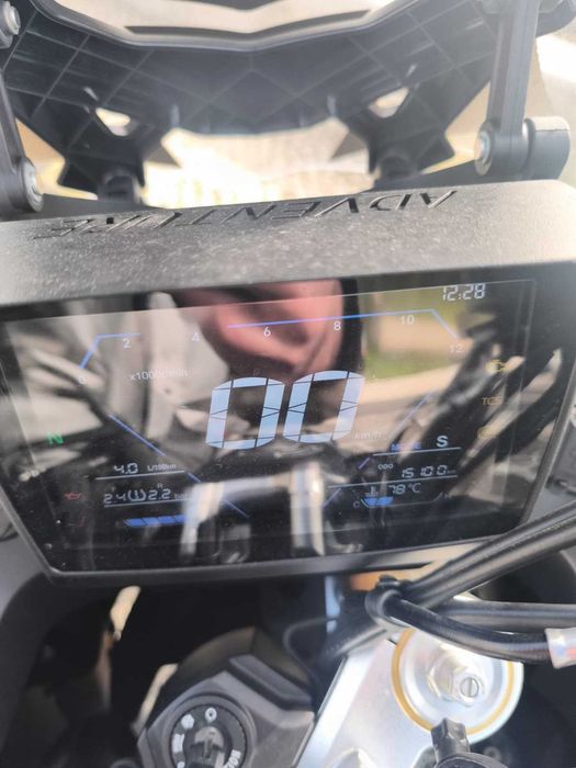 VOGE 525 DSX (15.000 KM)