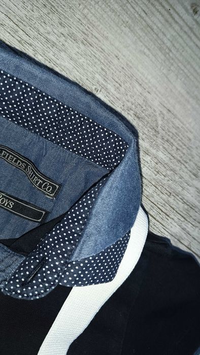 Next elegancki zestaw dla chłopca polo spodnie szelki 86 92