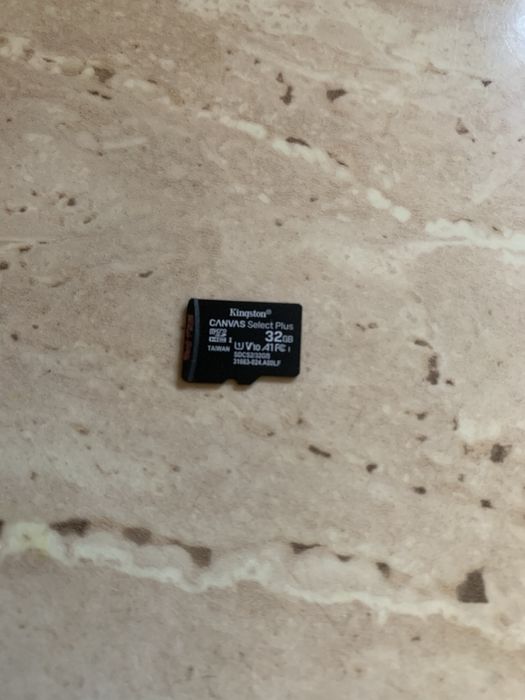 Карти 3 шт 64 -1 , 32 гб - 2 , набір кінгстон