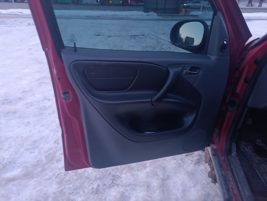 Срочно без вложеній