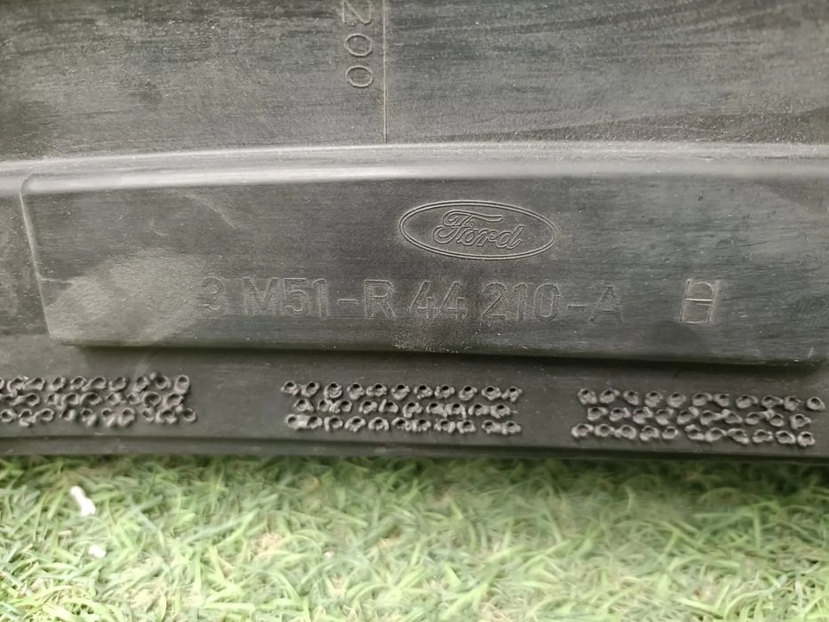 Spoiler / aileron da tampa da mala FORD Focus C-Max (DM2)