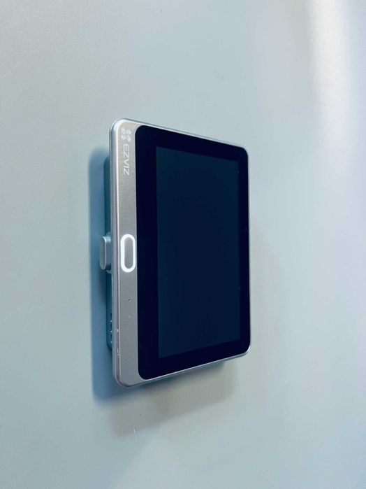 Wizjer elektroniczny do drzwi EZVIZ CS-DP1C z kamerą na podczerwień