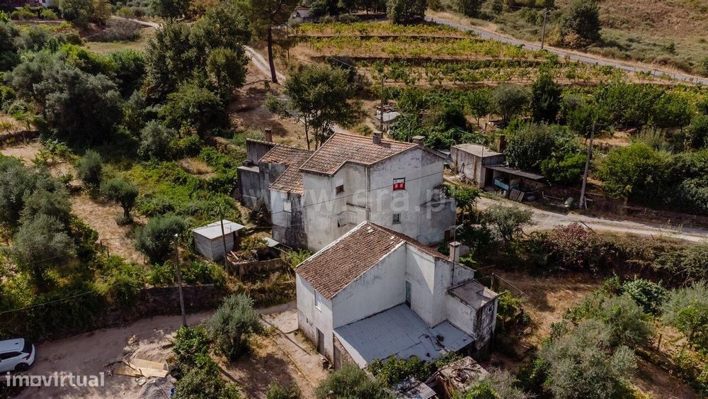 Moradia Geminada T3 / Covilhã, Teixoso