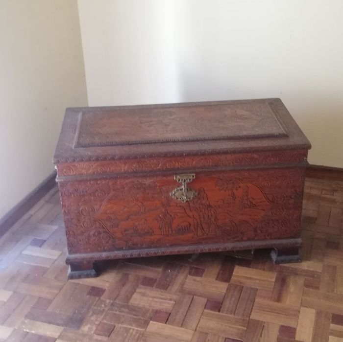 Arca antiga dos anos 70