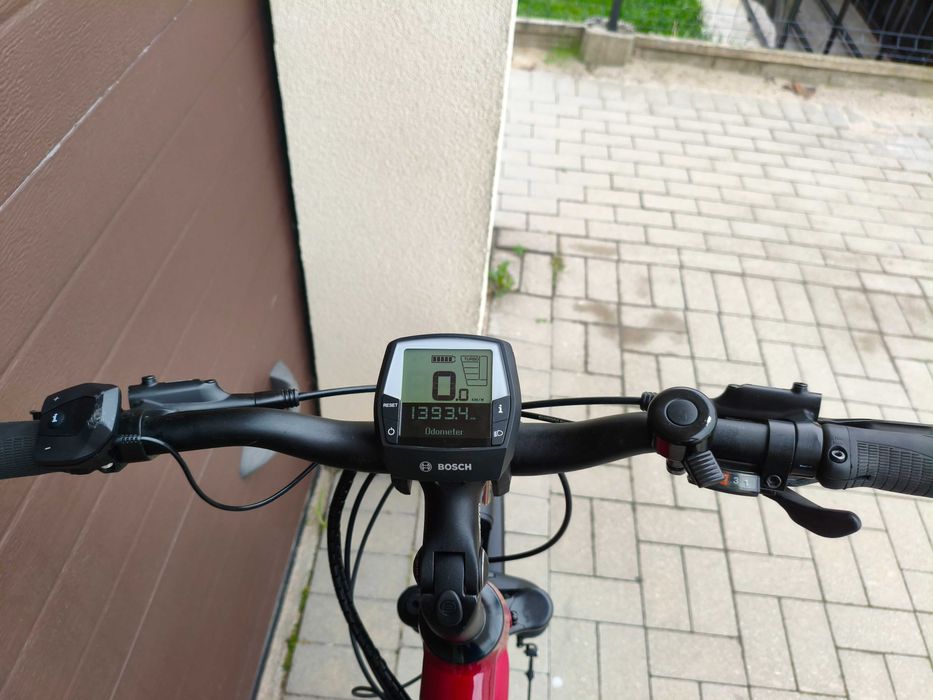 Rower elektryczny Morrison Bosch performance Rama 50 cm shimano deore TYLKO 1400 km