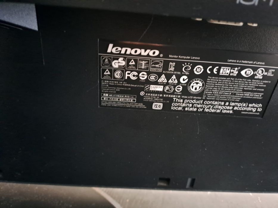 Monitor Lenovo ThinkVision L2251p wide