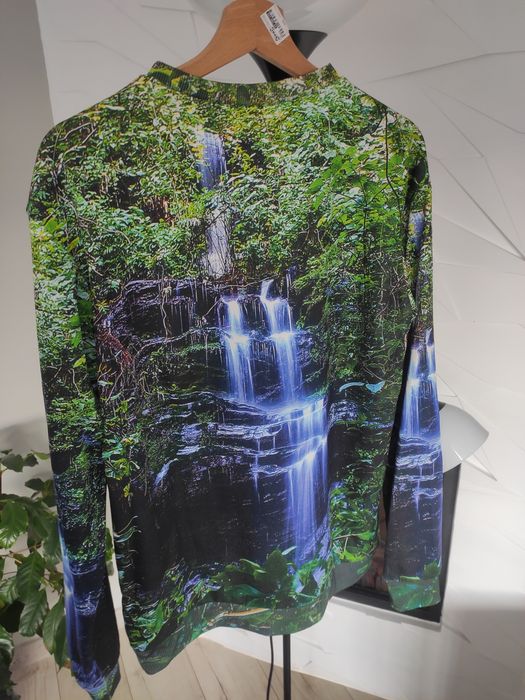Bluza z nadrukiem wodospad zielona