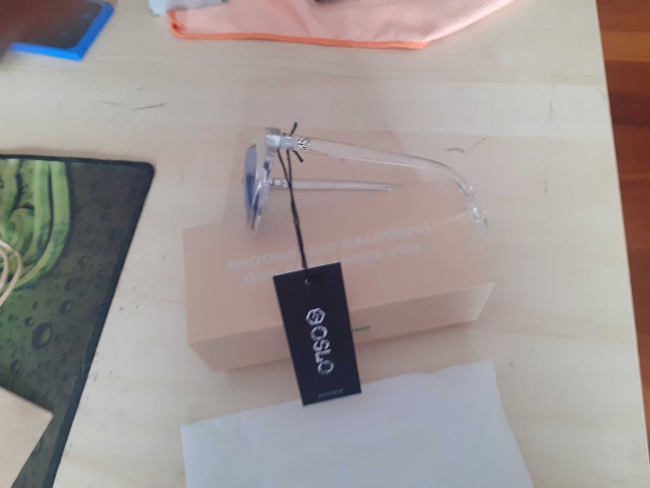 Óculos de Sol Novos