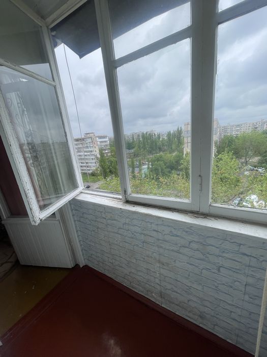 Здається квартира,метро Лісова