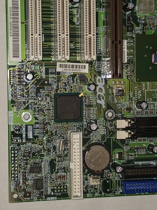 Материнская плата ACER
