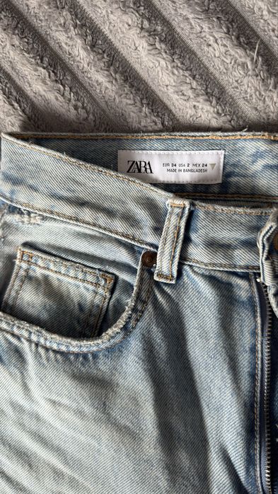 Блакитні джинси zara