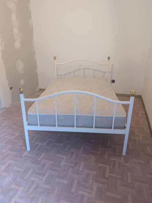 Cama de solteiro + colchão
