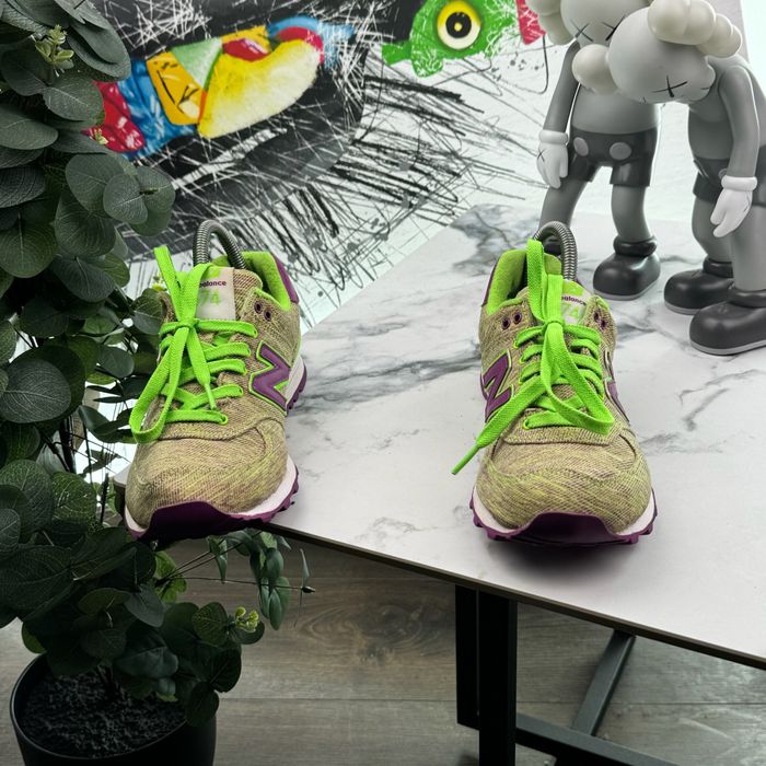Кросівки New Balance 574 37.5 розмір E565