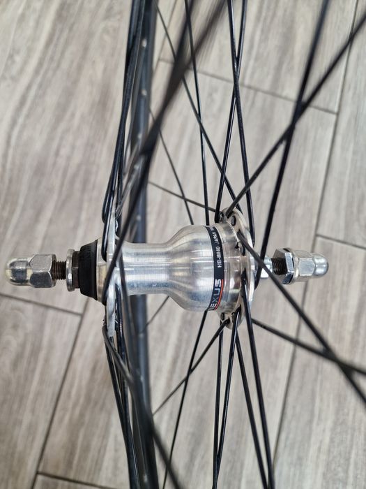 Koło do roweru przednie 28 cali Shimano Power Modulator