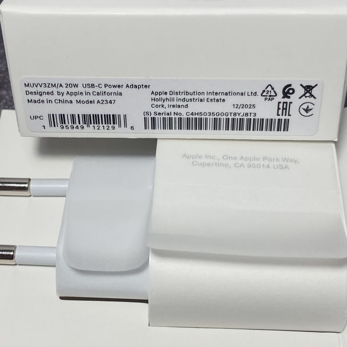 Оригинальный блок зарядки Айфон 20W | Швидка зарядка USB-C  | OEM