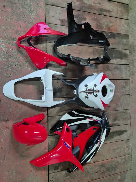 Komplet owiewek Honda CBR600RR PC40